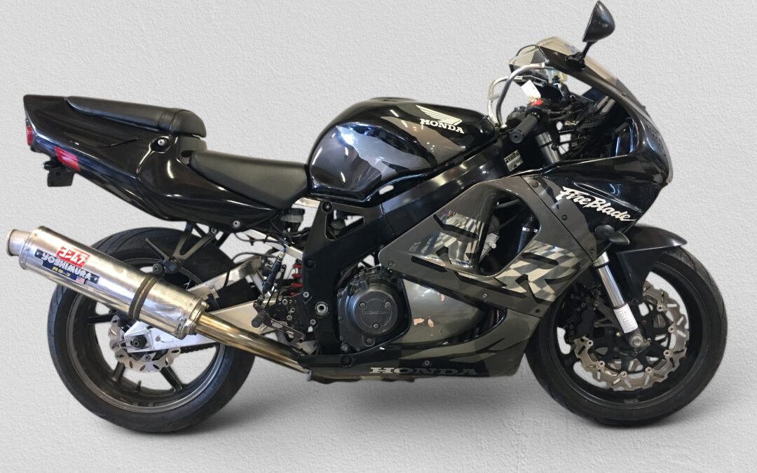 1998 HONDA CBR900RR FIREBLADE FOR SALE NEW PRICE…$2,999. PLUS GST